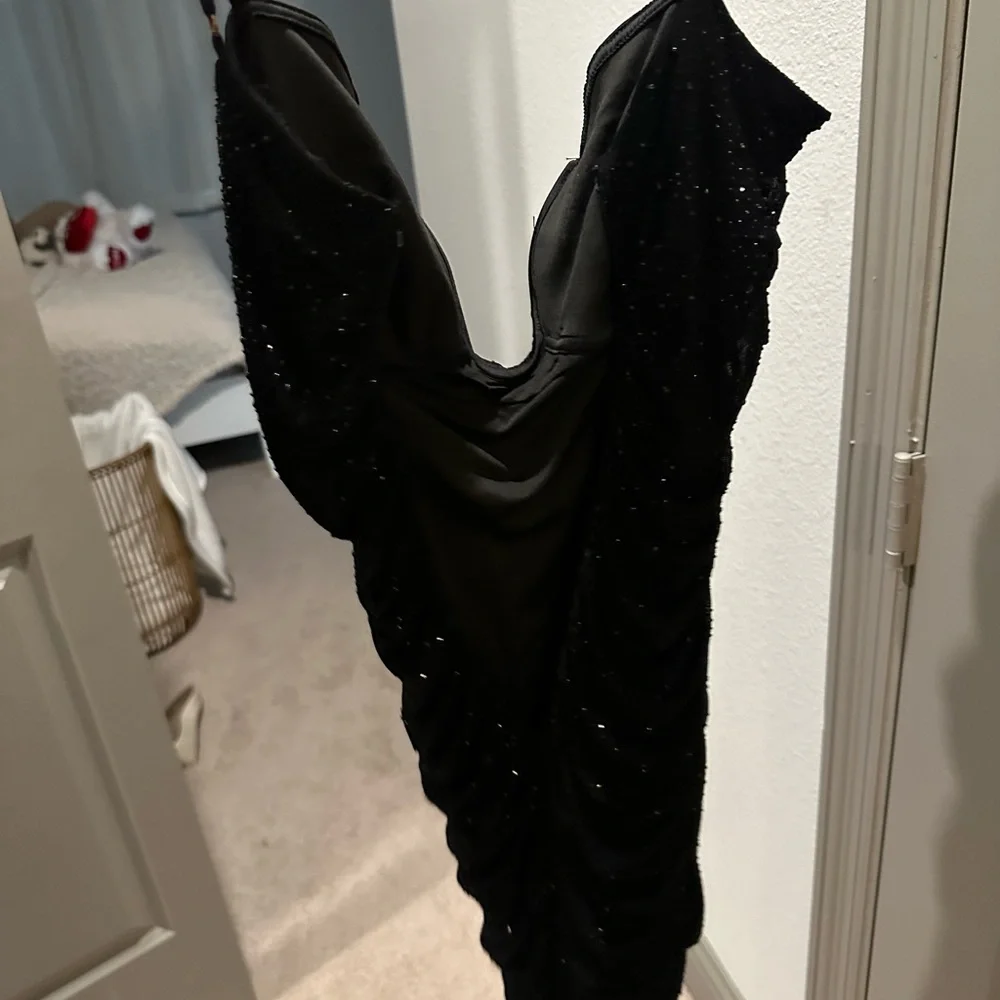 Oh Polly Black Sequin Bodycon Mini Dress - Picture 4 of 5